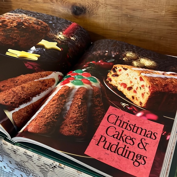 Company’s Coming For Christmas Cookbook - Picture 12 of 12
